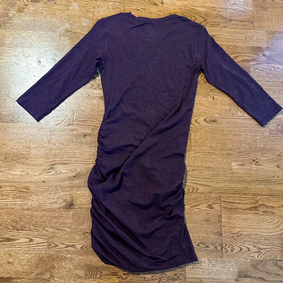 Lululemon🍋 Anytime Dress Heathered Bordeaux Drama
Size 2 - Picture 4 of 16